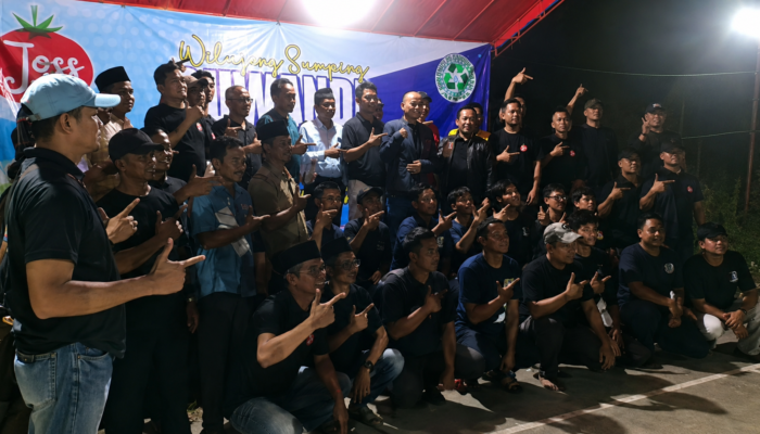 Relawan JOSS Perum PCT Deklarasikan Dukungan Penuh untuk Kepala Desa Jatireja Suwandi.
