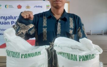 Pemdes Jatireja Apresiasi Tinggi Terhadap Realisasi Program Bantuan Pangan Nasional Yang Di Gulirkan Oleh Bapnas.