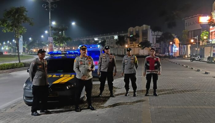 Polsek Cikarang Timur Turun Tengah Malam! Patroli Biru & KRYD Sisir Titik Rawan Kejahatan Jalanan