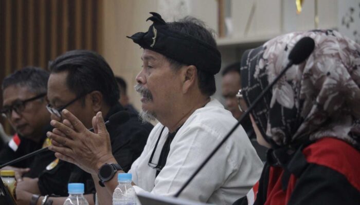 Ribuan Ortu & Siswa Tertekan! Pemerhati Pendidikan: SPMB 2026 Jabar Sumber Keresahan, Kadisdik Harus Mundur