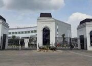 GAGAL PHK 4.000 BURUH?! PT Fengtay Bantah, Tapi Gaji Dipotong 50%