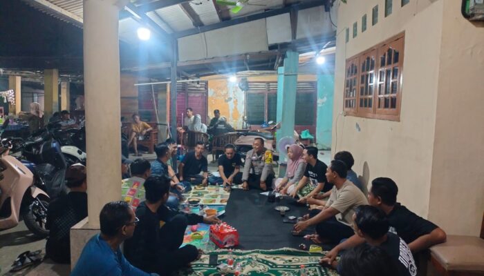 “Jaga Bekasi” On The Spot, Bhabinkamtibmas Tanjungbaru Sambang Warga Kp. Baru