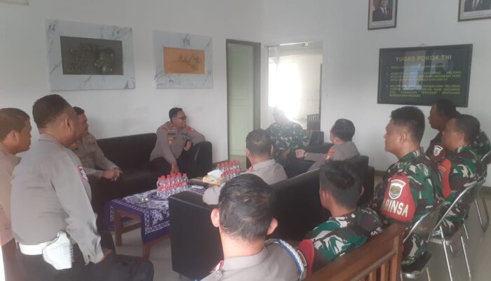 Perkuat Sinergitas TNI-Polri, Kapolsek Cikarang Timur dan Cikarang Selatan Kunjungi Koramil 08/Lemah Abang