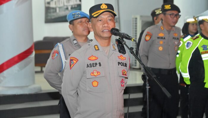 Patroli Gabungan 172 Personel! Polrestabes Bandung Sita 12 Sajam, Sinte, Obat Terlarang dan 213 Motor Knalpot Brong