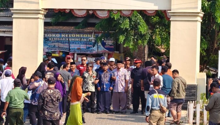 Dikawal Ketat Polsek Cikarang Timur, Siman Sagita Alias Samyong Resmi Daftar Bacalon Kades Cipayung 2026-2034