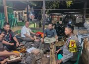 Patroli Tengah Malam di Rawabangkong, Bripka Suparman Ajak Warga Sertajaya Hidupkan Lagi Pos Ronda