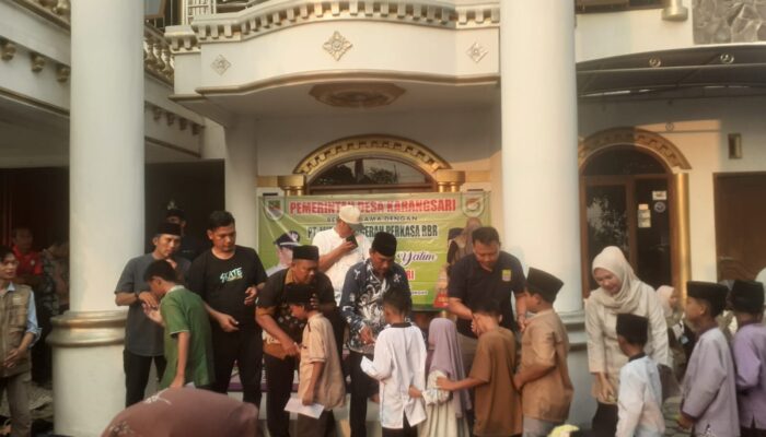 Menyentuh! Pemdes Karangsari dan PT RBR Rutin Santuni 100 Anak Yatim Setiap Bulan