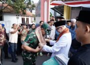 Pangdam III/Siliwangi Kunjungi Tanwiriyyah Cianjur, Tekankan Peran Santri dalam Menjaga Persatuan dan Kemajuan Bangsa