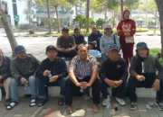 Dibohongi Janji Kompensasi, PKL Dipatiukur Geruduk Gedung Sate: Hampir 2 Bulan Kios Dibongkar Tanpa Kejelasan