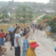 TAMPARAN KERAS! Kesal Diabaikan Pemerintah, Warga Kertajaya Garut Alihkan Dana Agustusan Buat Cor Jalan 250 Meter