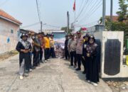 Panitia Pilkades Bersama BPD Jatibaru Bersihkan APK, Imbau Warga Gunakan Hak Pilih 20 September