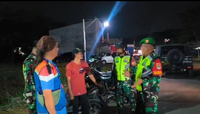 Patroli Berkendara Maung Koramil 08 / Lemah Abang Kodim 0509/Kabupaten Bekasi Sasar Sejumlah Titik Wilayah