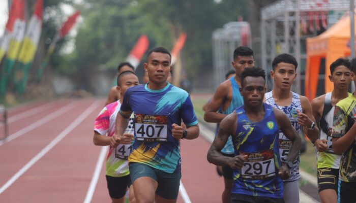 600 Atlet Berlaga, Pangdam III/Siliwangi Mayjen Kosasih Buka Open Tournament Atletik Piala Panglima TNI 2026 di Bandung