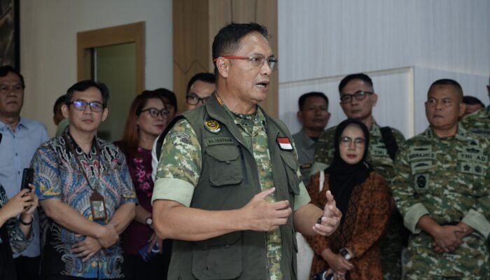 Pangdam III/Siliwangi Mayjen Kosasih Tekankan 6 Langkah Strategis Perkuat Program Citarum Harum di Posko Dago Bandung