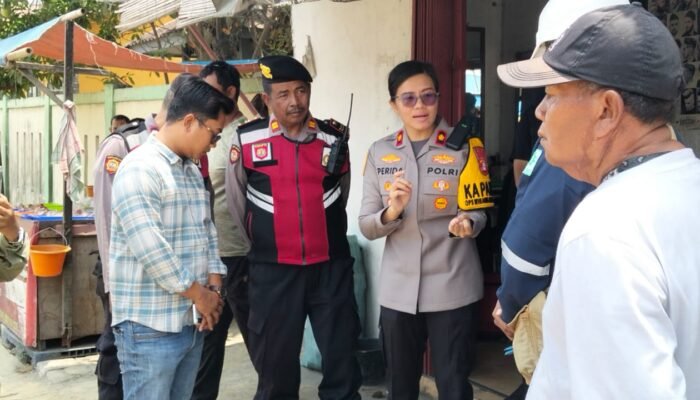 Macet Parah di Citarik Bekasi Buntut Galian Kabel PLN, Polsek Cikarang Timur Turun Tangan Gelar Konsolidasi