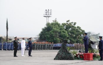 Kasdam III/Siliwangi Hadiri Upacara HUT ke-81 TNI di Lanud Husein: TNI Kuat Bersama Rakyat
